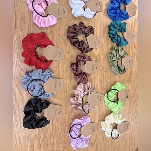 Scrunchies - Picture 1 of 1